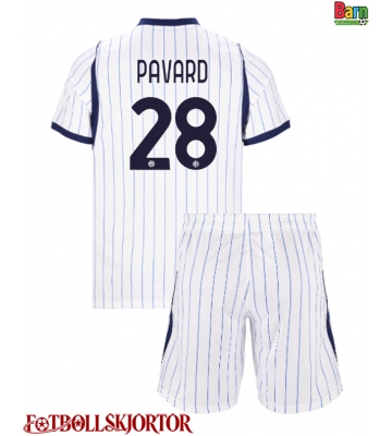 Inter Milan Benjamin Pavard #28 Borta Kläder Barn 2026-27 Kortärmad (+ Korta byxor)